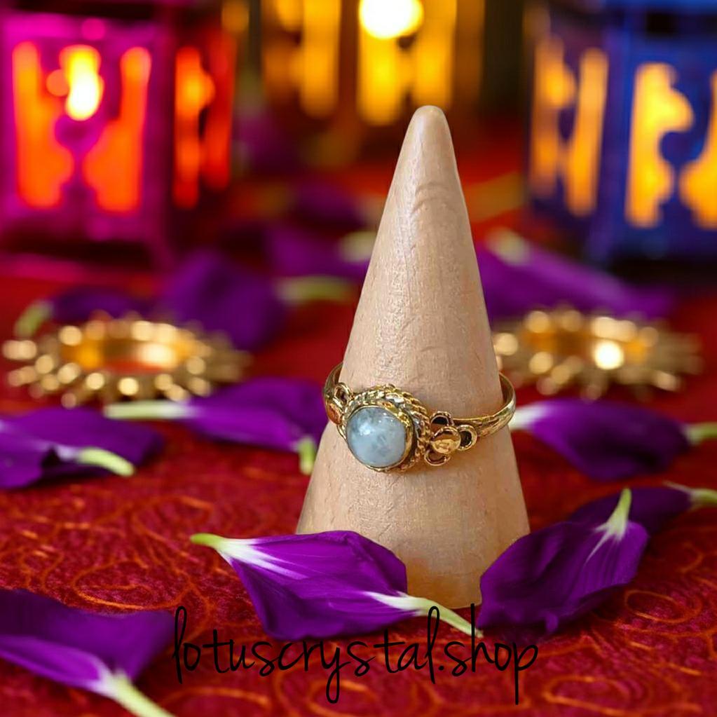 Δαχτυλίδι από Ορείχαλκο με Φεγγαρόπετρα – Χειροποίητο-Lotus Crystal