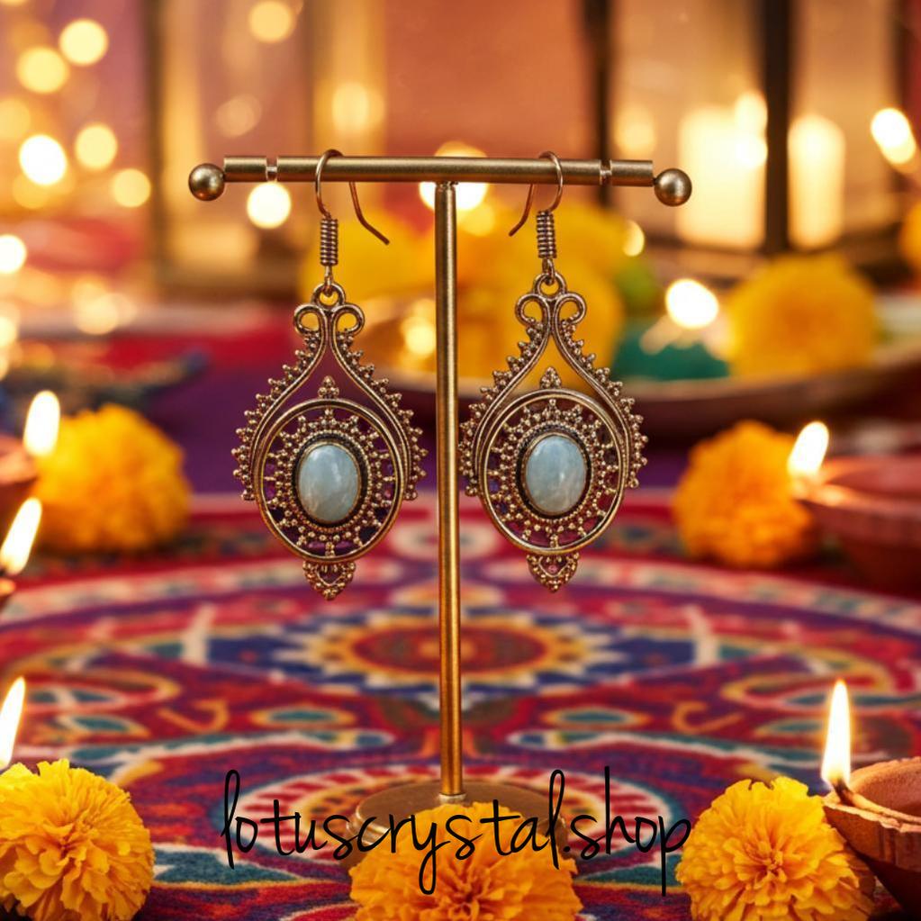 Σκουλαρίκια χειροποίητα με Φεγγαρόπετρα-Lotus Crystal