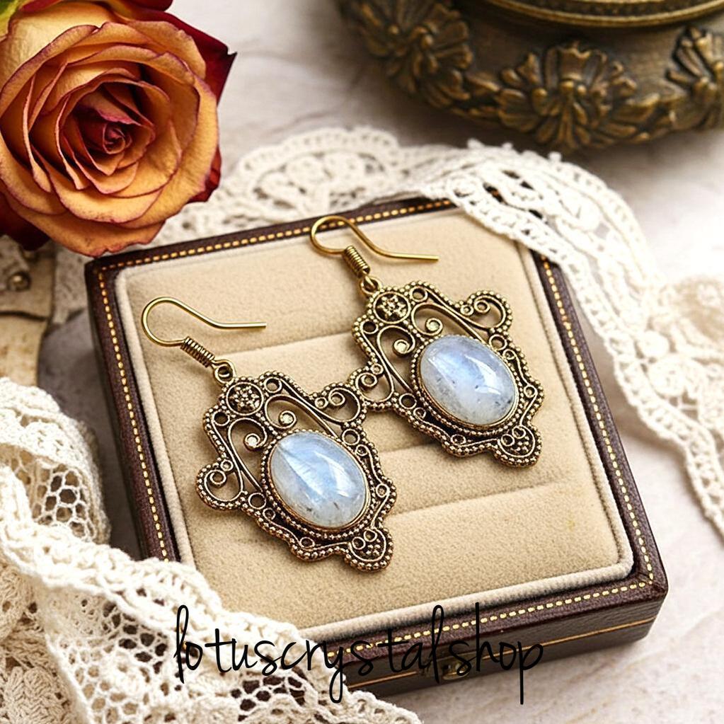 Σκουλαρίκια Vintage με Φεγγαρόπετρα-Lotus Crystal