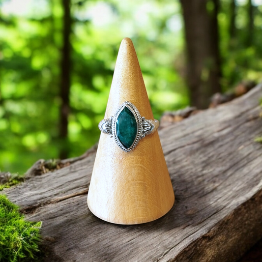 Handmade Silver Ring with Emerald