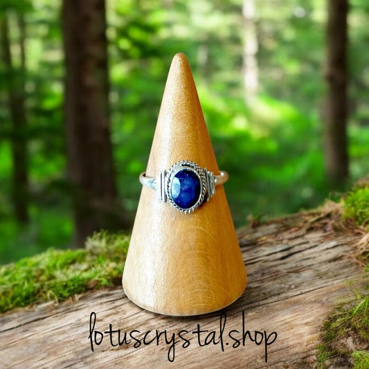 Χειροποίητο Δαχτυλίδι από Ασήμι 925 με Ζαφείρι-Lotus Crystal