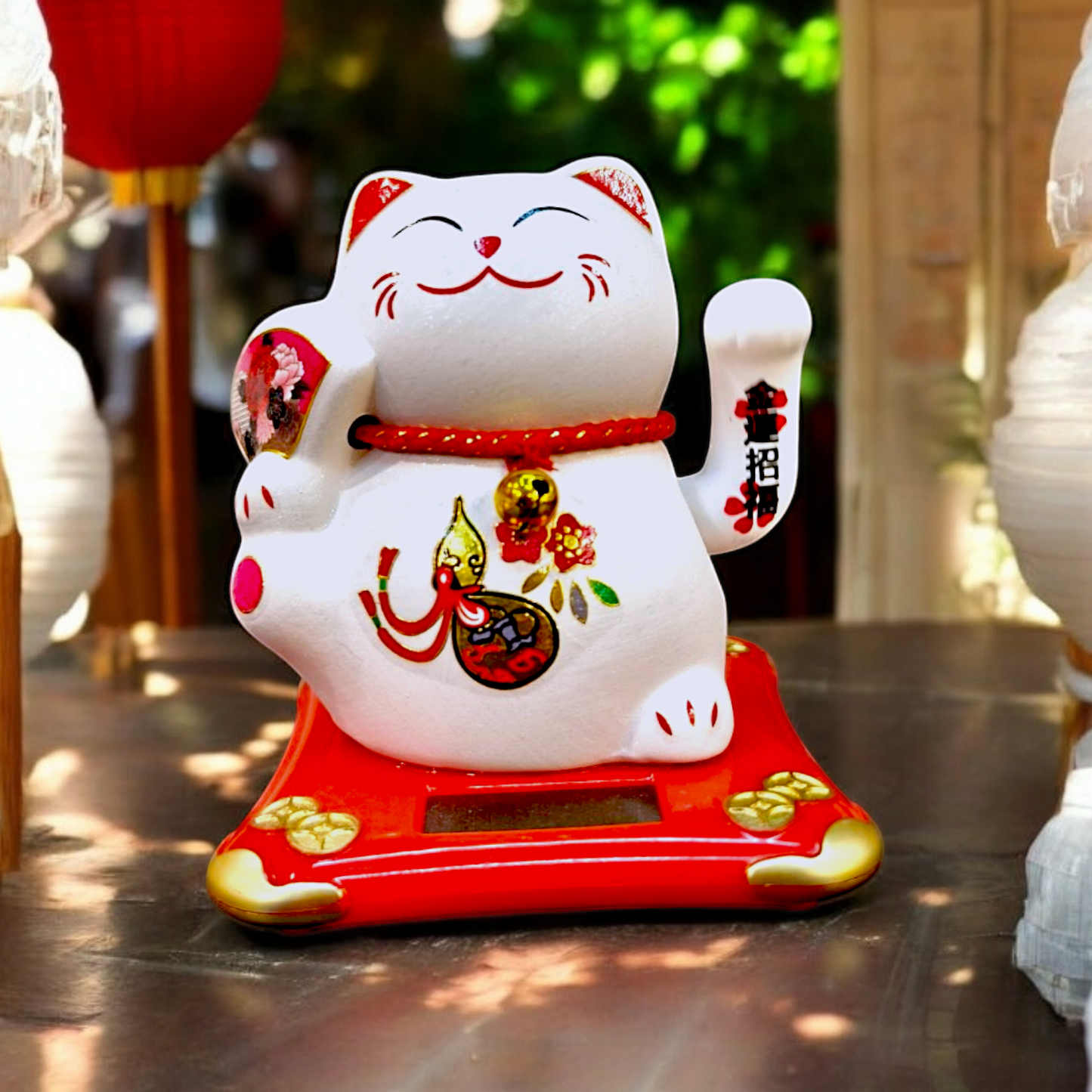 Decorative Lucky Cat – Maneki Neko