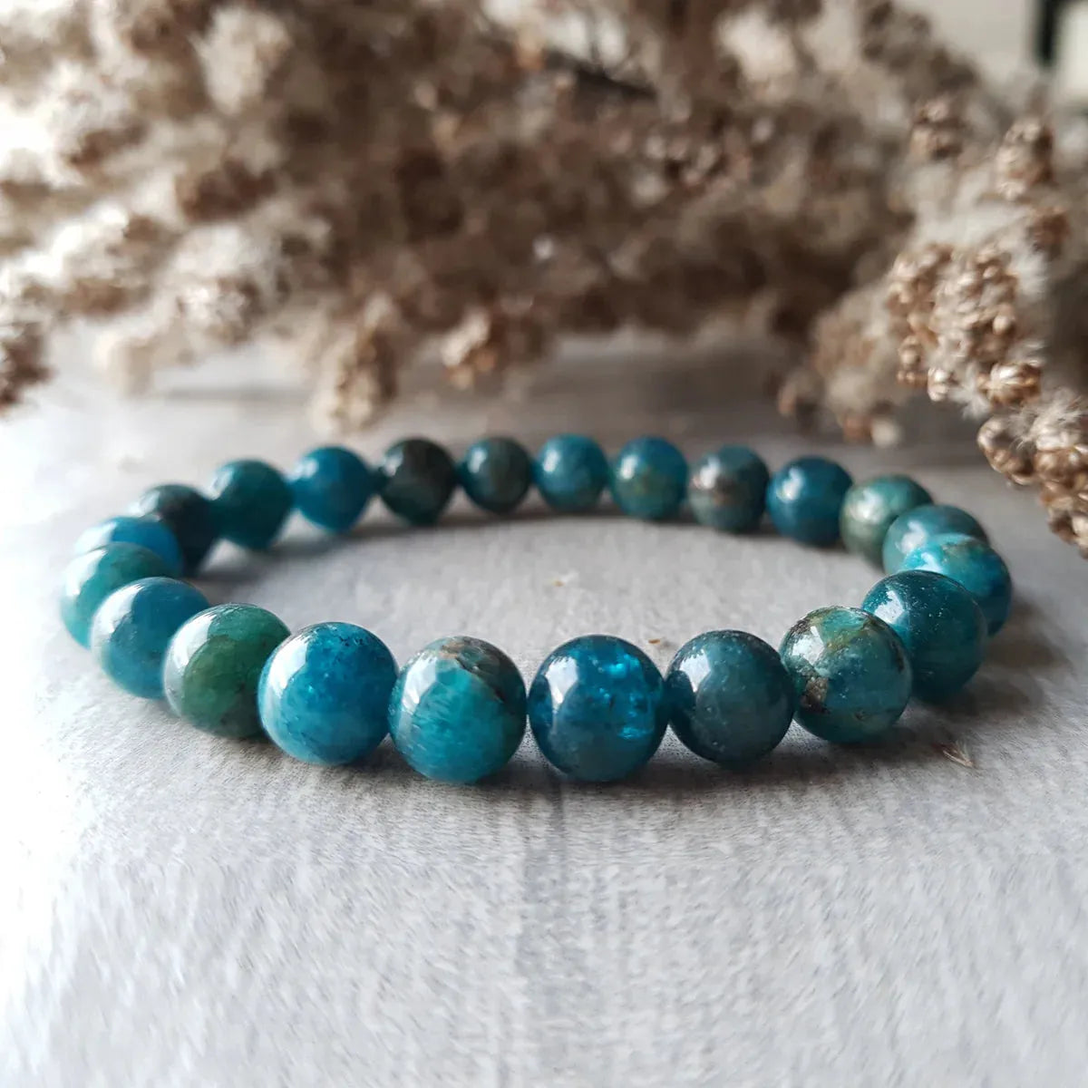 Apatite Bracelet – Inspiration, Clarity &amp; Goal Achievement