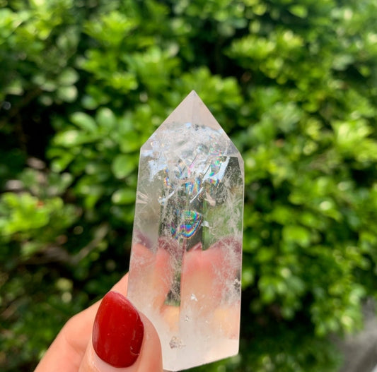Πύργος Διάφανου Χαλαζία (Clear Quartz Tower)  με Rainbow