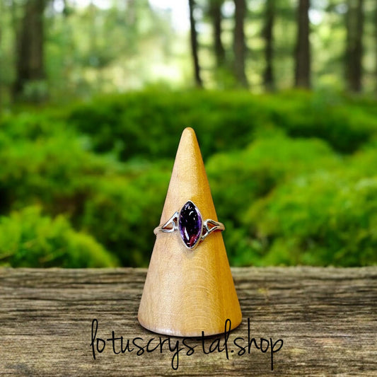 Χειροποίητο Δαχτυλίδι με Αμέθυστο-Lotus Crystal
