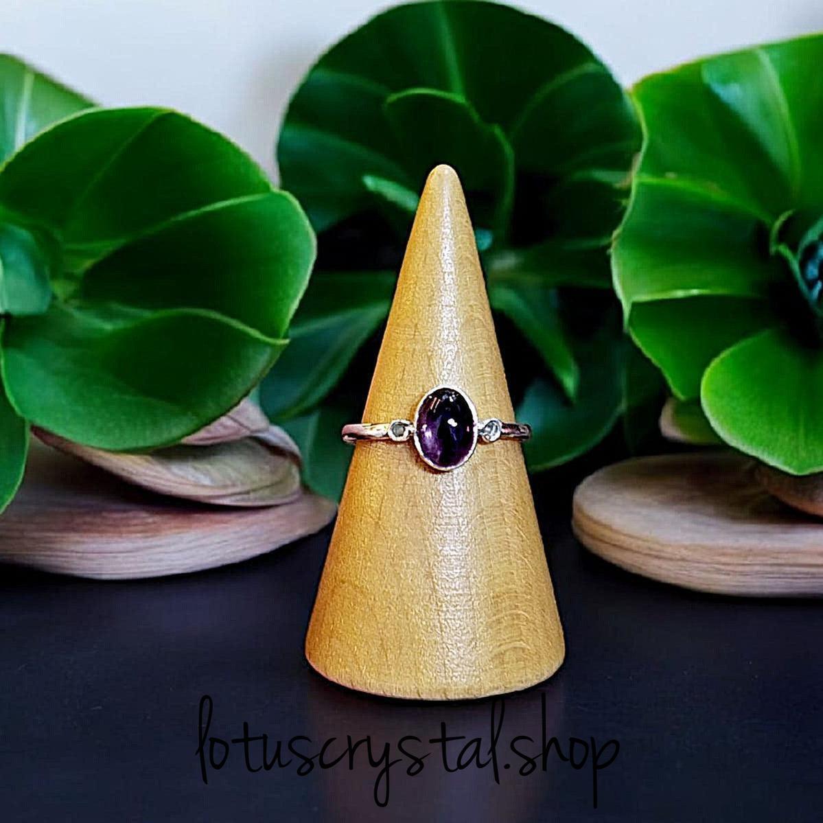 Ασημένιο Δαχτυλίδι με Αμέθυστο-Lotus Crystal