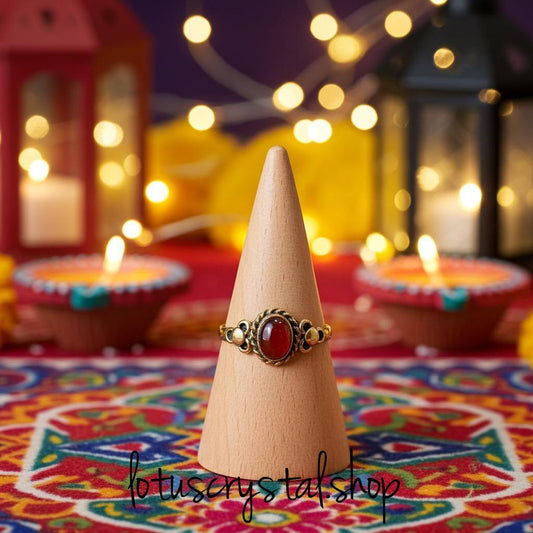 Χειροποίητο Δαχτυλίδι από Ορείχαλκο με Καρνεόλη-Lotus Crystal