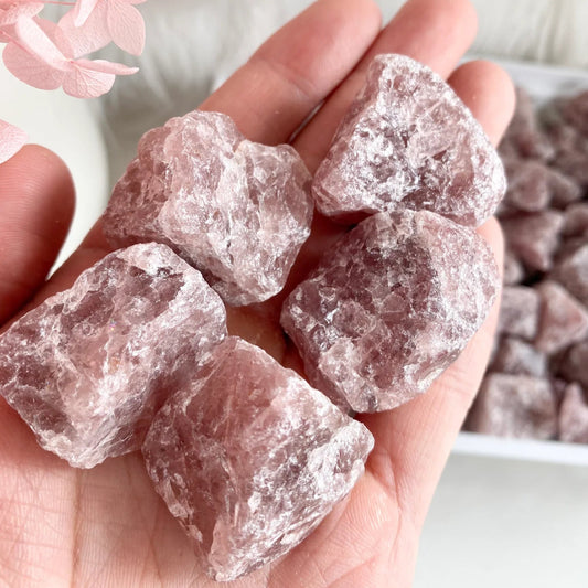 Strawberry Quartz –Raw Pieces 40-55 gr