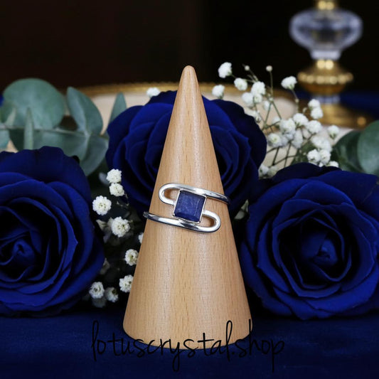 Δαχτυλίδι με Φυσικό Ζαφείρι, χειροποίητο από Ασήμι 925-Lotus Crystal